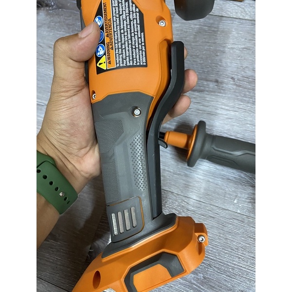 Máy mài cắt ridgid 18v