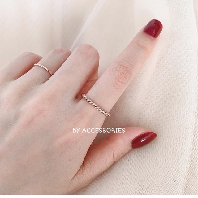 Nhẫn titan xoắn không gỉ WR200204