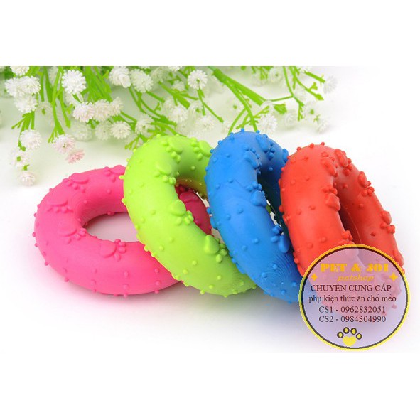 Đồ chơi hình tròn cao su