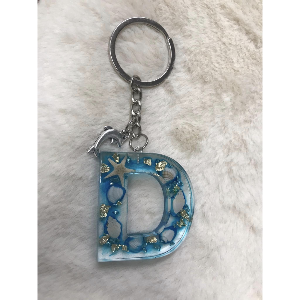 MÓC KHOÁ CHỮ RESIN THEO YÊU CẦU