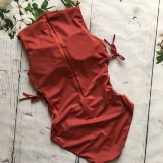 Monokini cổ yếm đan eo ( 2 màu)