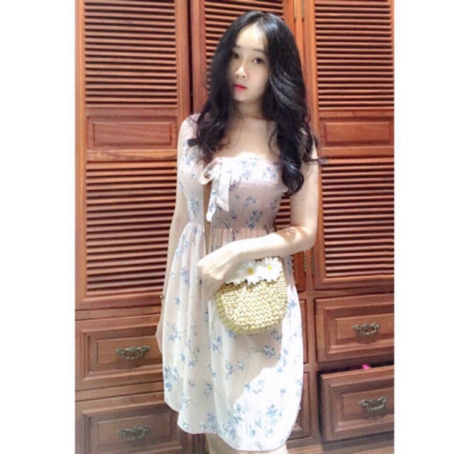 Túi lục bình đeo chéo quay da