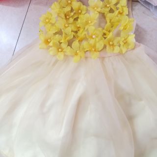 Váy c thoan trần