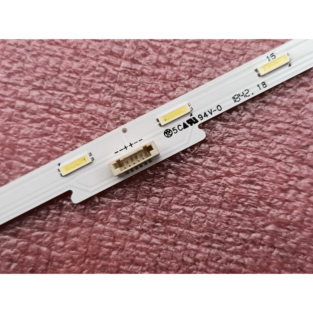 THANH LED VIỀN TIVI SONY 32W610 32WE613 HÀNG MỚI 100% 1 MÁY 1 THANH 32 BÓNG, MỖI BÓNG 6V, DÀI 68,7cm