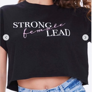 Áo croptop f21 in chữ
