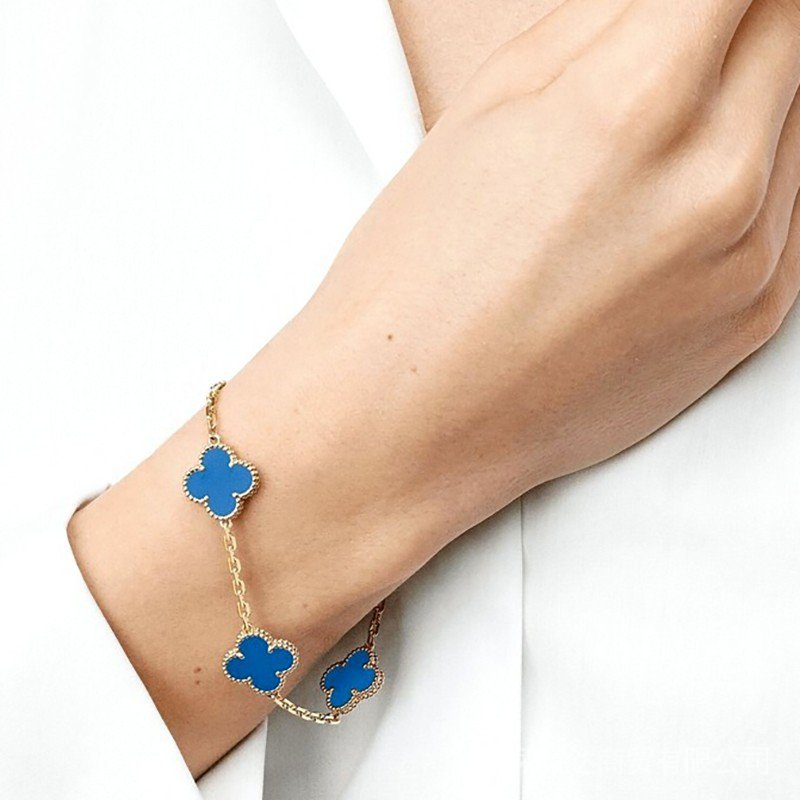 Van Cleef & Arpel bracelet Five-Flower VCA Five-Flower Bracelet red flower black flower white flower various optional new bracelet