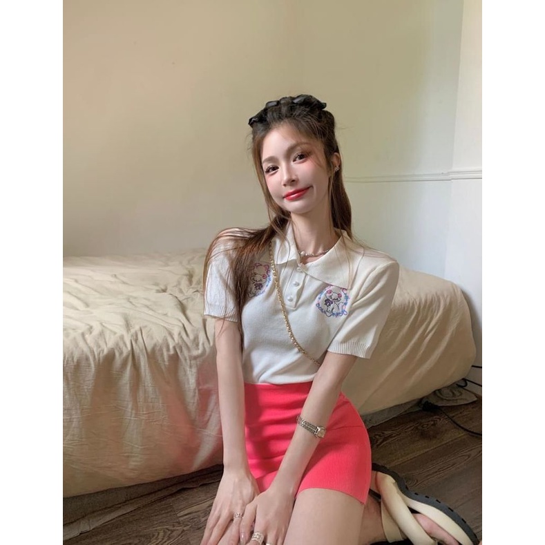 Áo sweater Tay Ngắn Cổ Bẻ Thêu Hình Mèo Dễ Thương