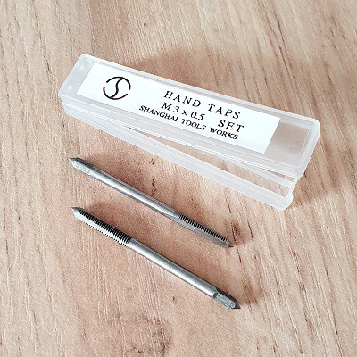 BỘ 2 CÂY VÍT TARO REN TRONG CẦM TAY SIZE M3