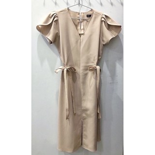 Váy Đầm Edini Beigh Tay Xẻ Cột Nơ Eo (Kèm Ảnh Thật)
