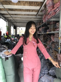 Đồ bộ đi chùa.đồ lam nữ vải kate cổ tàu xéo thêu thư pháp size 40-67kg