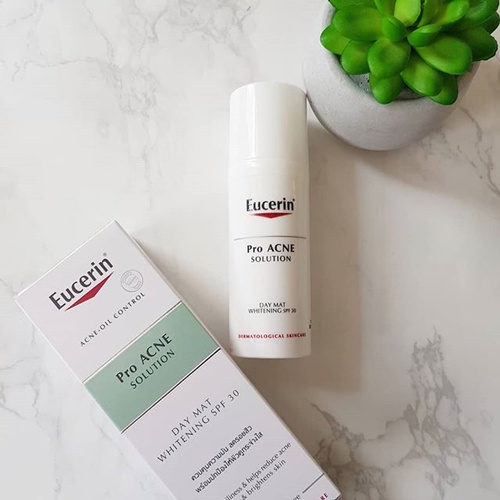 Eucerin Pro ACNE Solution Day Mat Whitening SPF 30+ Kem Dưỡng Trắng, Chống Nắng Cho Da Mụn 50ml | BigBuy360 - bigbuy360.vn