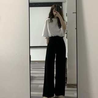 Set Basic Áo thun trơn và Quần ống rộng suông - AMORE