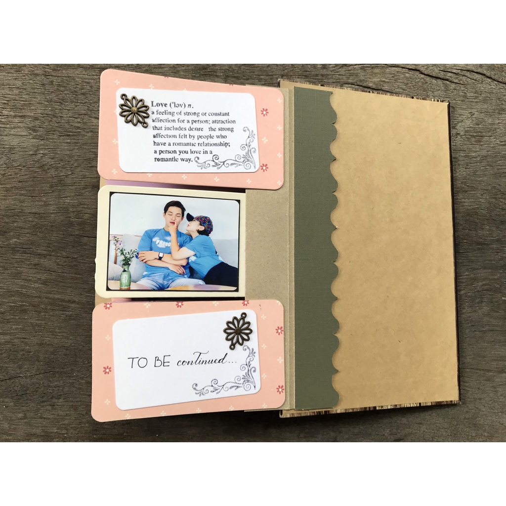 Scrapbook album ảnh bay Happy Time phong cách vintage - dán được 31 ảnh 6x9cm