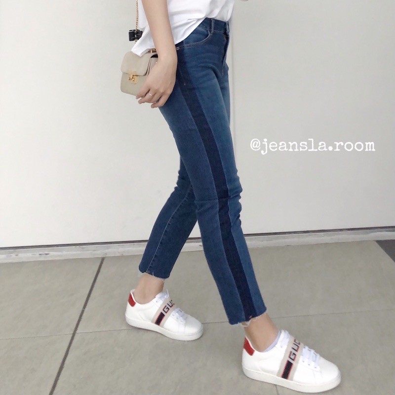 ⚡FREESHIP⚡ Quần Girlfriend Jeans JEANSLA Xanh kẻ 2 màu đậm nhạt form hơi ôm mix đồ độc lạ thời thượng cá tính [#QJL28]