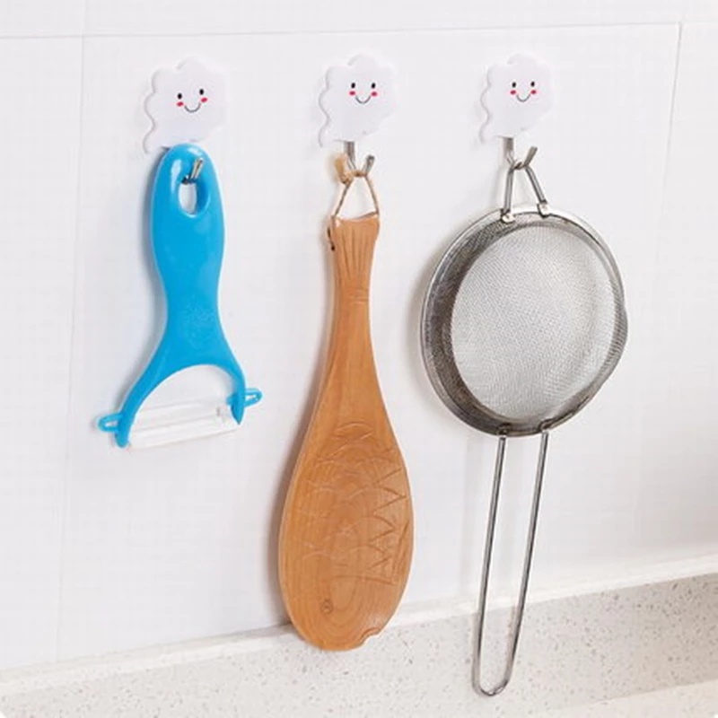 Set 3 Móc Treo Đồ Dán Tường Hình Đám Mây Mặt Cười Bằng Nhựa Đa Năng Giá Đỡ