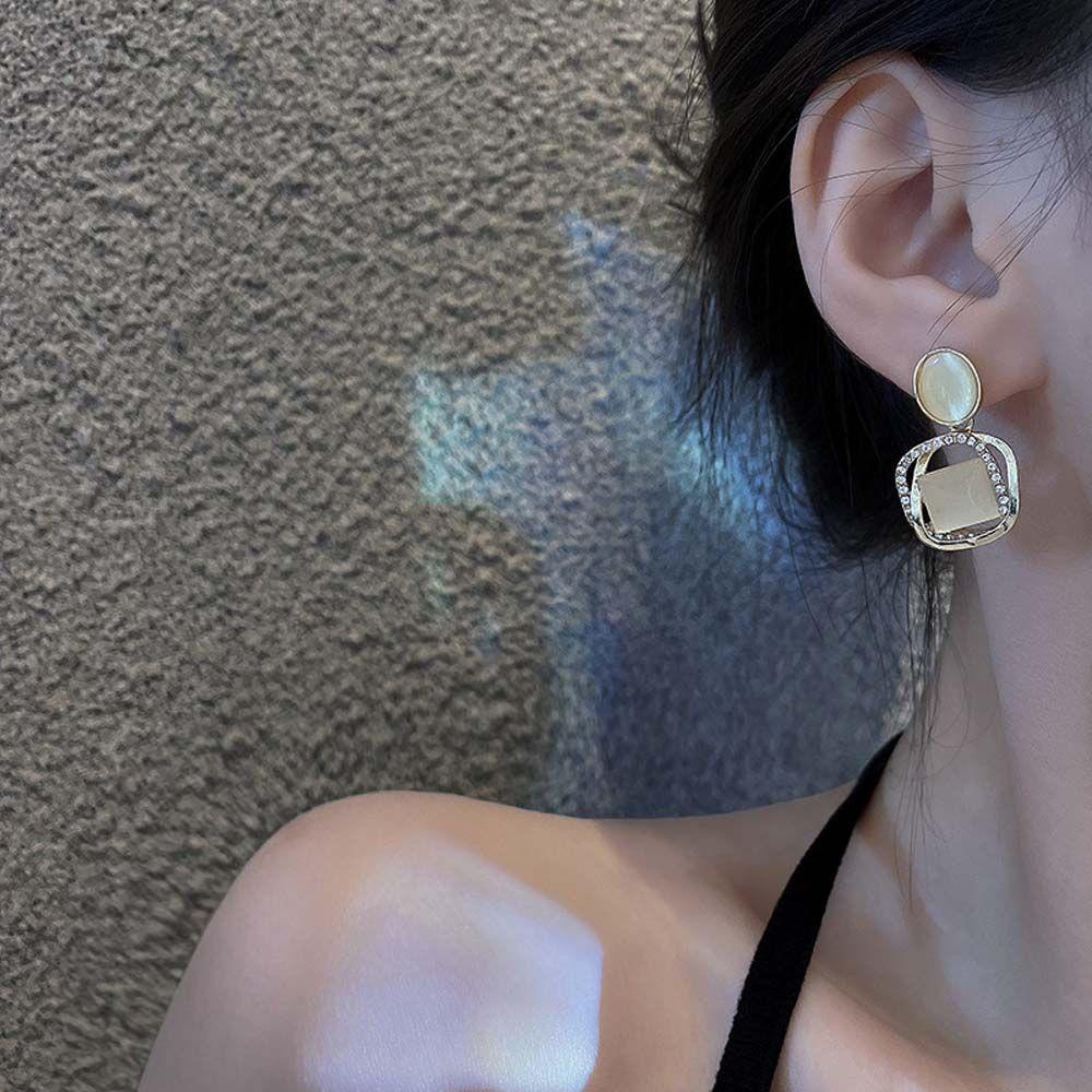 Bông Tai Hình Hoa Mắt Mèo Thời Trang Dự Tiệc Cưới Cho Nữ|Bông Tai HợP Kim DạNg TròN Xinh XắN