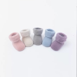 Set 5 đôi tất len xù cho bé