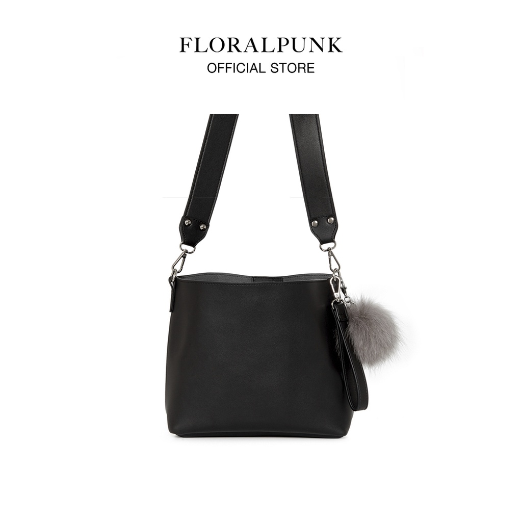 [Mã WABRFP055 giảm 12% đơn 500K] Túi xách Floralpunk Pom Pom Bag màu đen