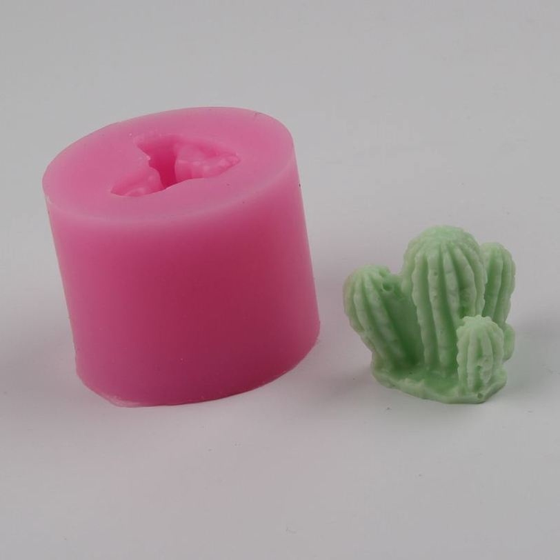 1 Khuôn Silicone Làm Bánh Hình Cây Xương Rồng