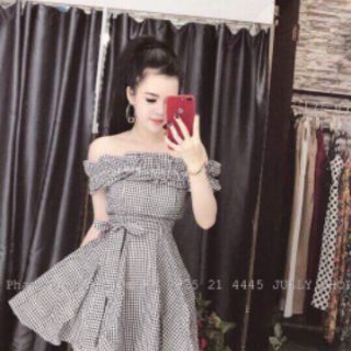Đầm caro bẹt vai