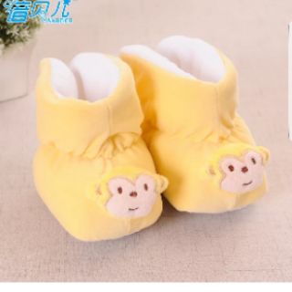 Giày bông cho trẻ sơ sinh