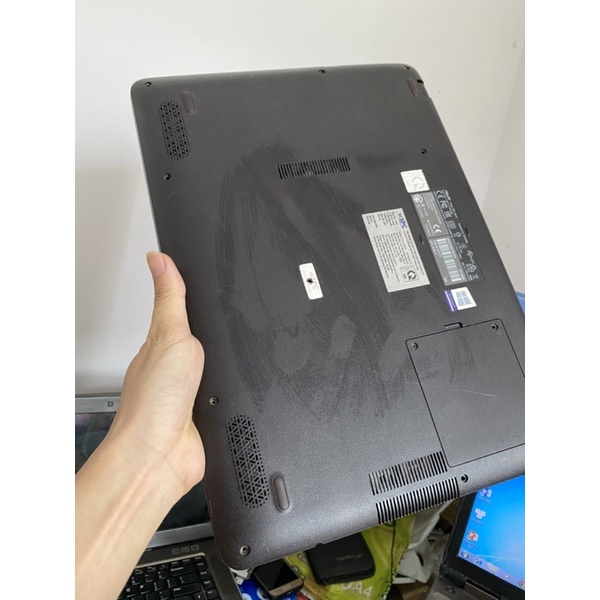 Vỏ mặt D laptop asus x507