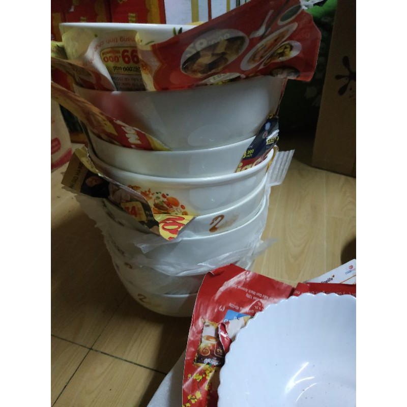 Combo 250k freeship 10 tô phở đại 18cm 10 muỗng maggi như hình