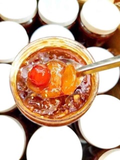 Me ngào hạt dẻo chùm ruột (hũ 1kg)