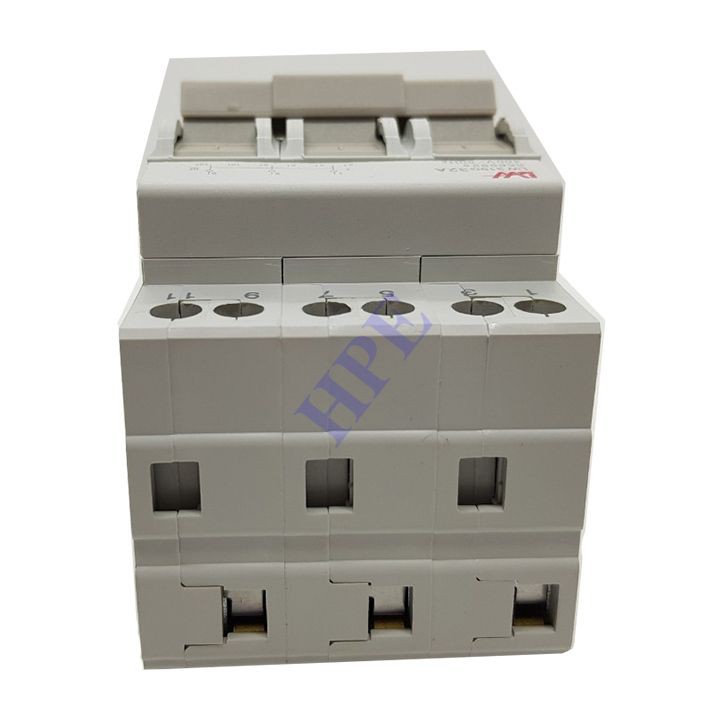 Aptomat đảo chiều 3 pha