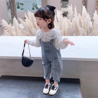 Set yếm bò áo trắng
