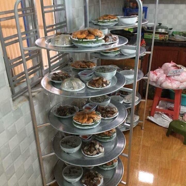 Giá cỗ gấp gọn 6 tầng