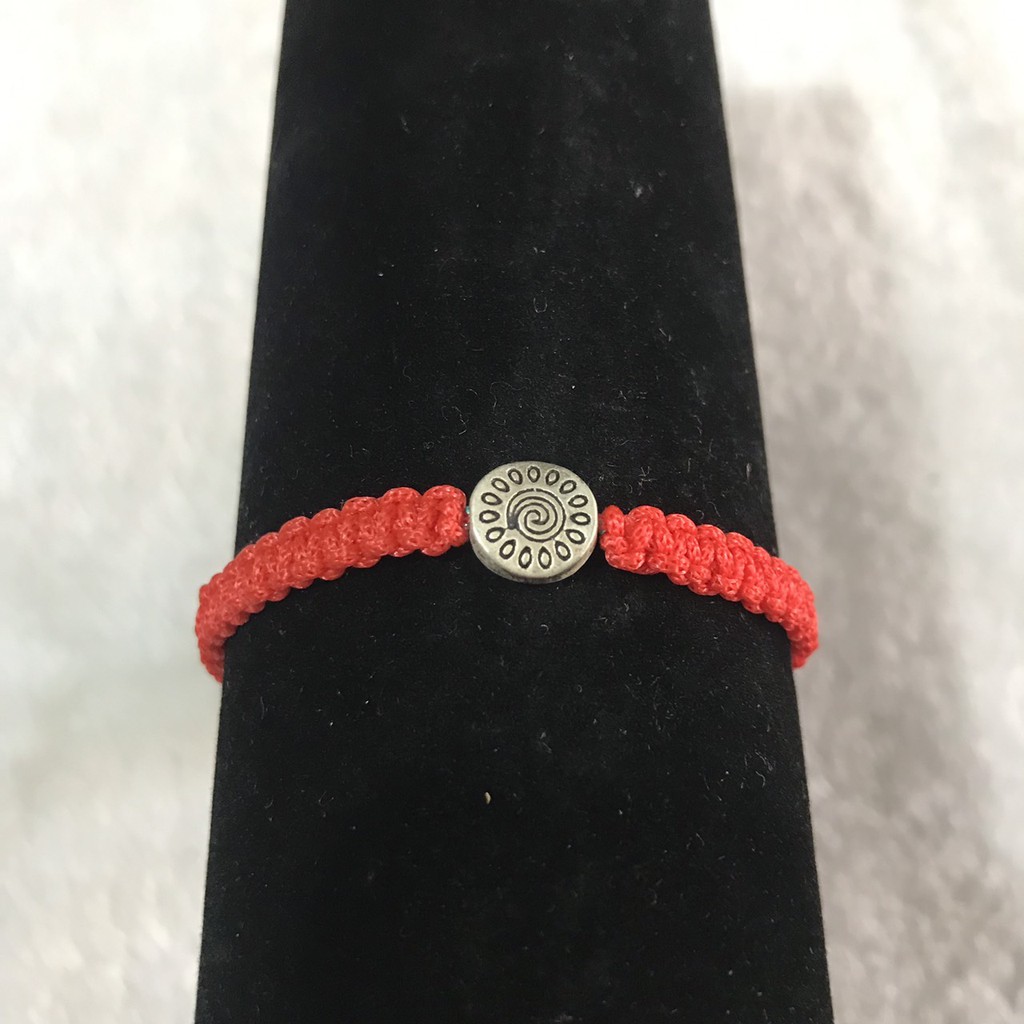 VT3 Vòng tay thắt dây đỏ mix Charm ( Qúy khách xem kỹ mô tả để chọn mẫu)