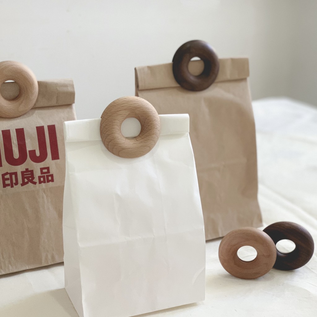 Kẹp hình bánh donut dễ thương bằng gỗ