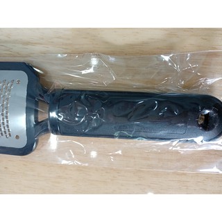 Dụng cụ chà gót chân bằng inox
