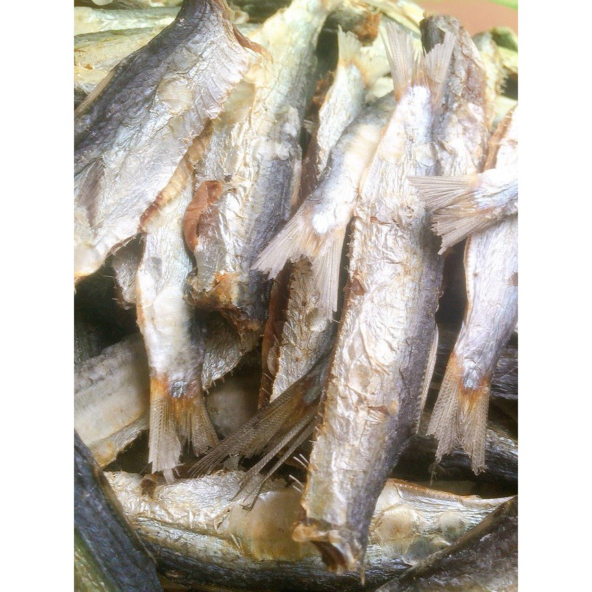 - Cá nhâm khô/ Cá trích mặn ngon cơm