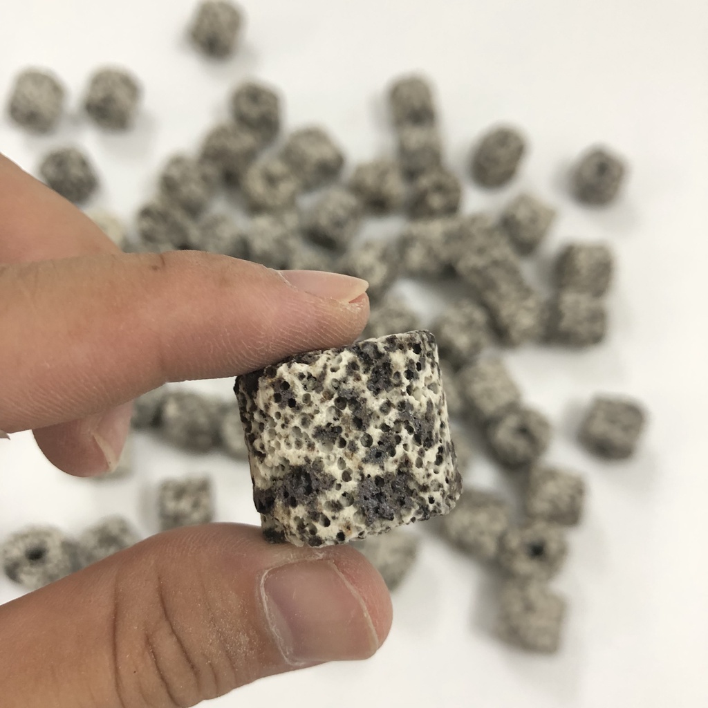 Sứ muối tiêu 1kg ( vật liệu lọc bể cá )