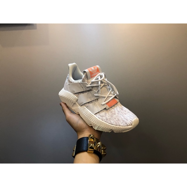 Giày prophere