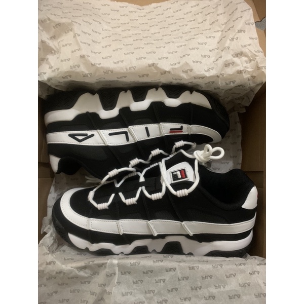 Sneaker Fila x BTS SUGA Authentic