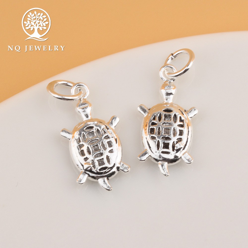 Charm bạc rùa vàng treo - NQ Jewelry