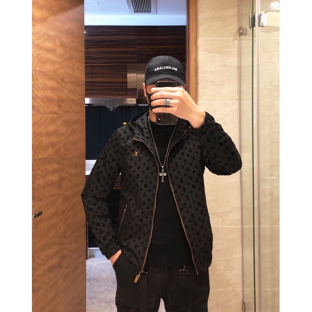 Áo khoác gió nam thương hiệu Louis Vuitton LV bản dày hoạ tiết logo