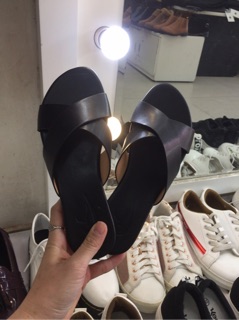 DÉP SANDAL 150k