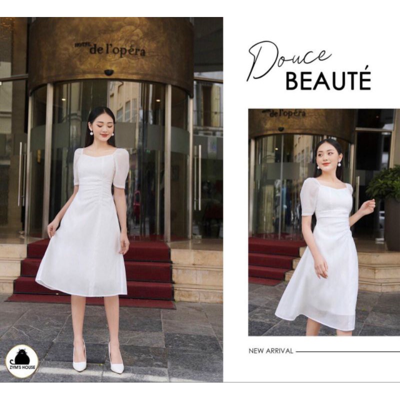 Đầm trắng thiết kế nhún thân