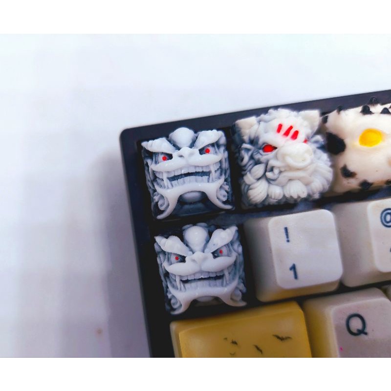 Keycap Shishi Clone tone trắng đen trang trí bàn phím cơ gaming