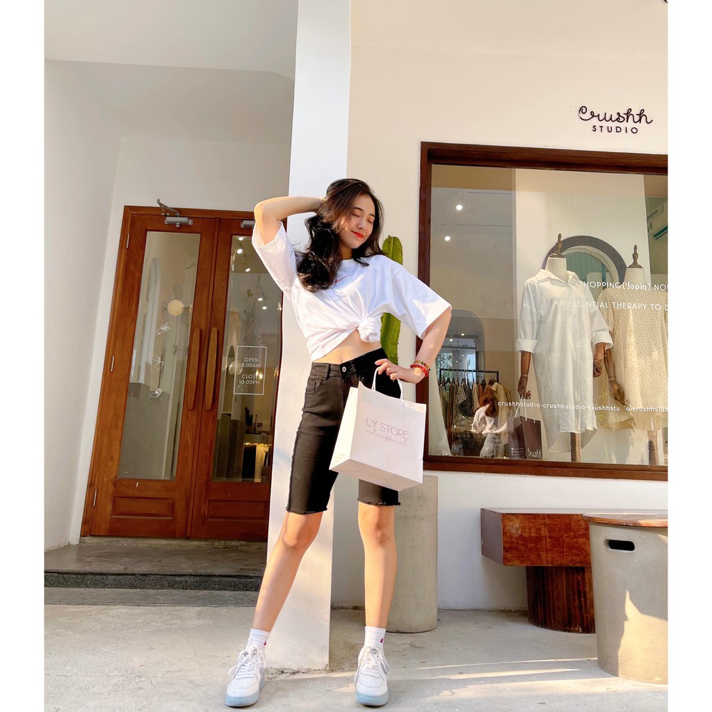 BIKER JEAN TUA LAI TRẮNG/ĐEN LY STORE