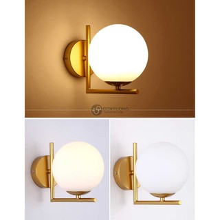Đèn Gắn Tường Thủy Tinh Tán Sắc Ánh Sáng