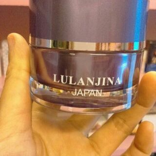 Kem lulanjina linh chi tím