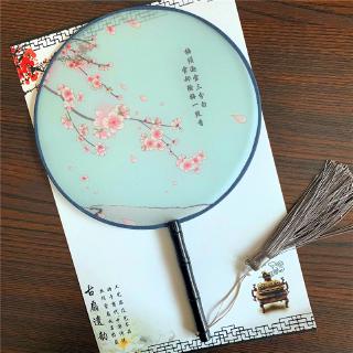 Quạt lụa cổ trang Trung Quốc
