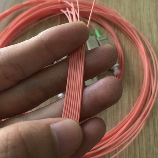 1 dây pigtail SC/UPC, Multimode OM2 dài 1.5M phi 0.9mm(Dây nối quang đa mốt OM2 SC/UPC)