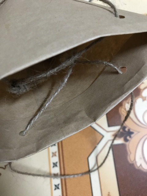 Combo 50 túi giấy xi măng có quai kích thước 17x20cm