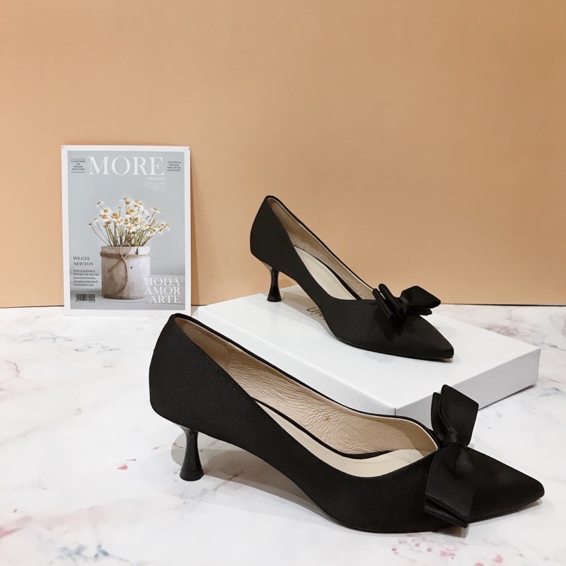 Giày cao gót 5cm vải satin đính nơ siêu xinh, bên trong lót da thật mềm êm chân